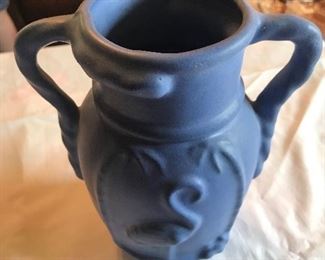 Niloak Blue planter/vase