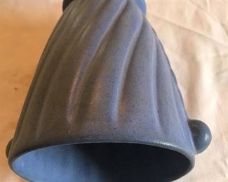 Niloak Blue planter/vase