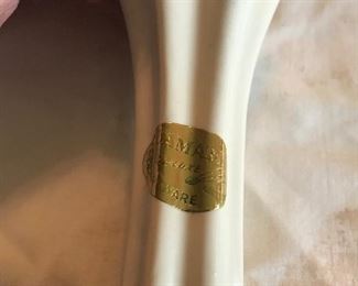 Niloak dark off white vase with original sticker