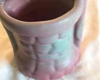 Bottom portion of open wishing well