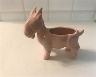 Niloak planter - pink
