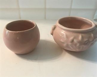 2 small pieces Niloak