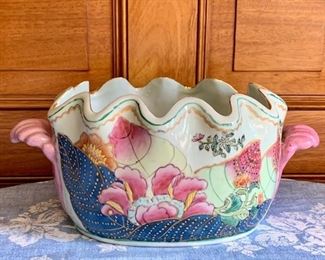Item 15:  Asian Inspired scalloped edge bowl - 4.75" x 10":  $28 