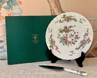 Item 86:  Decorative Shaffordshire plate with serving knife - 10.5":  $20.00