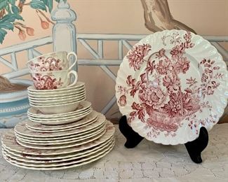Item 91:  Charlotte Royal Staffordshire "Clarice Cliff" pattern:  $65.00                                                                                                              2 cups & 4 saucers, 7 berry bowls, 2 dessert plates, 5  
salad plates, 6 dinner plates