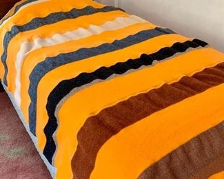 Item 217:  Vintage Pendleton blanket: $150