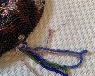 Details - please note loose beads here.