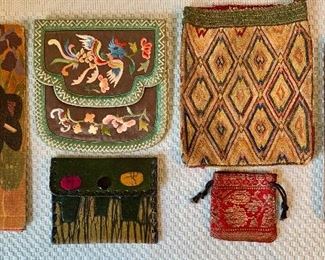 Item 426:  Lot of 6 assorted wallets and coin purses:  $24.00