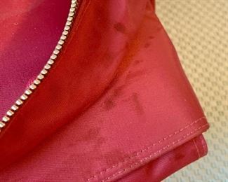 Details- please note discoloration