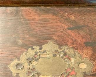 detail - missing veneer