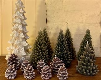 Item 411:  Lot of Xmas themed candles:  $30