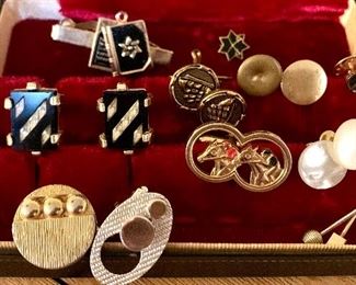 Item 511:  Lot of assorted cufflinks (ship cufflinks are not for sale):  $12