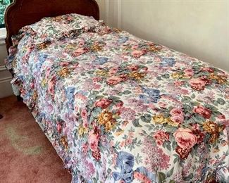 Item 299:  Ralph Lauren twin duvet with sham:  $45