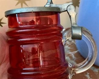 Showing size of tankard.