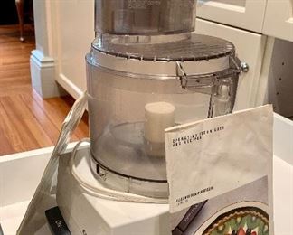 Item 523:  Vintage Cuisinart: $95
