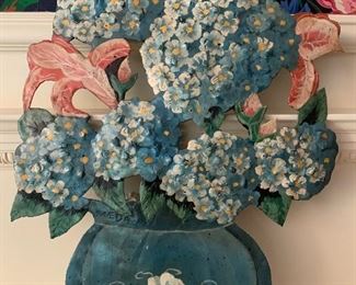 Item 616:  Hand painted and signed metal folk art - 17.5": $24