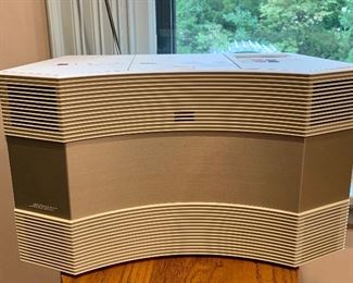 Item 640:  Bose radio & CD player with remote:  $265