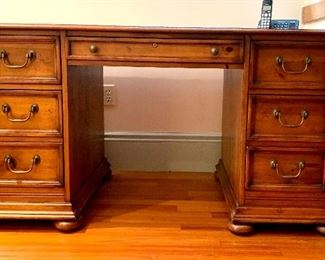 Gorgeous Sligh Mahogany Leather Top Desk: $495