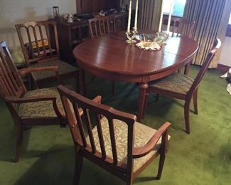 Bernhart Dining Room Set   6  Chairs  and matching Hutch  $650