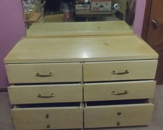 Dresser/Mirror has matching full size bed