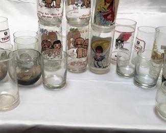 https://connect.invaluable.com/randr/auction-lot/de-grazia-glasses-and-other-collectible-glasses_6B54341BBC