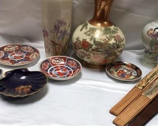 https://connect.invaluable.com/randr/auction-lot/vintage-asian-vase-peacock-vase-limoges-empress_3564D999BB