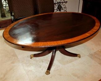 Oval Duncan Phyfe style table