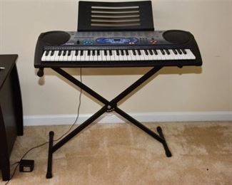 64. Casio LK40 Keyboard