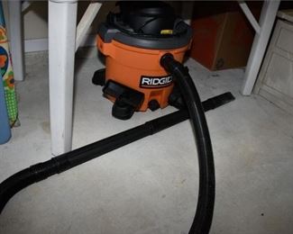 82. Ridgid Wet Dry vacuum
