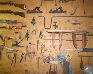 COLLECTION VARIOUS EARLY TOOLS 