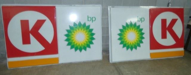 KANGAROO/BP STORE SIGNS 