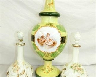 VICTORIAN CHINA DECANNERS 