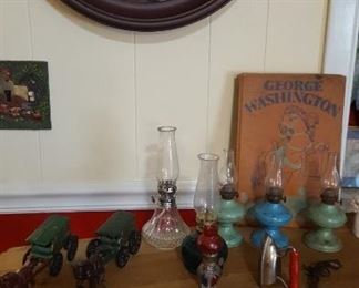 Cast iron horse drawn US Mail wagon 