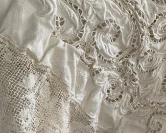 Vintage and antique linens