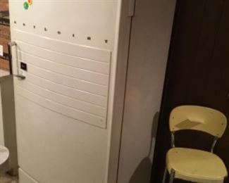 Hotpoint 1946-1948 Refrigerator,  and is in great working condition.