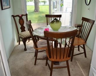 Dining room table and chairs 