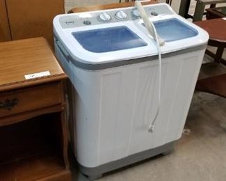 mini washer machine and misc 