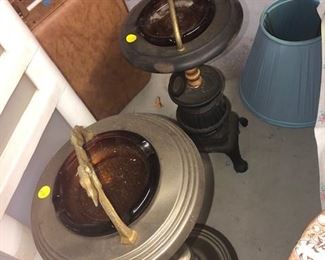 ASHTRAYS