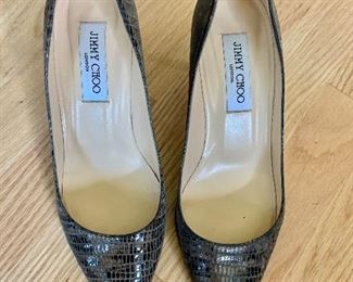 $ 225 Jimmy Choo Size 8 almost new 