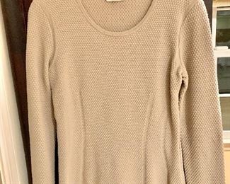 $50 Boss Made in Italy sweater/blouse  Size Small 