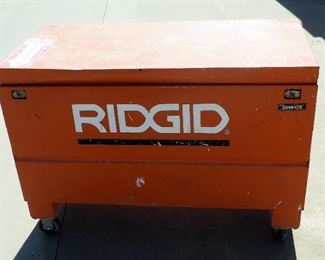 Ridgid Heavy Duty Metal Rolling Tool Storage Chest With Internal Tray, Model 2048-OS, 33.5" x 48" x 24"