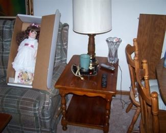 LAMP TABLE, LAMP & DOLL