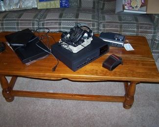 COFFEE TABLE & OLDER ELECTRONICS