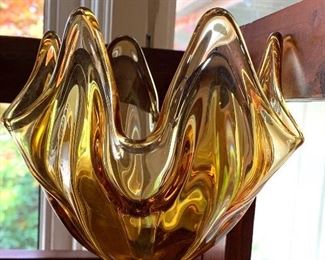 Vtg. Viking Amber Glass Footed Pulled Petal bowl 