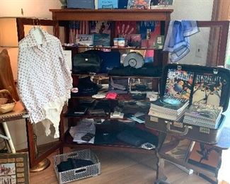 Tons of Vtg. Air Line items,  books, uniforms,  collectibles