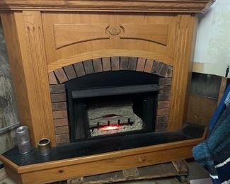 Corner elec fire place - Real Flame Clean Burning Gelled Alcohol can be use with the fire place