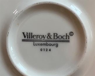 8 - Villeroy & Bock Luxembourg plates 