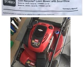 Toro 22 inch Lawn mower  with Smart Flow. Briggs and Stratton engine 