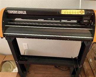 Expert 24 LX Plotter