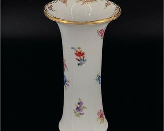 Lot 076
Vintage Dresden Bud Vase